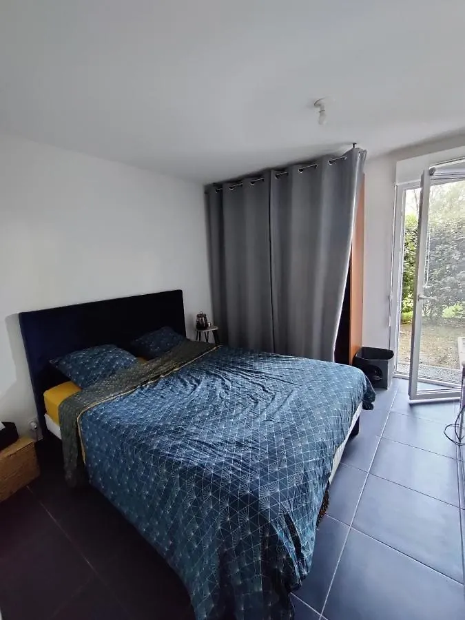 Appartement T2 rez de jardin Fréjus 0*,  France